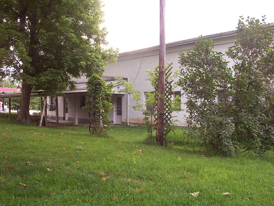 2nd image of 103 Broadway St