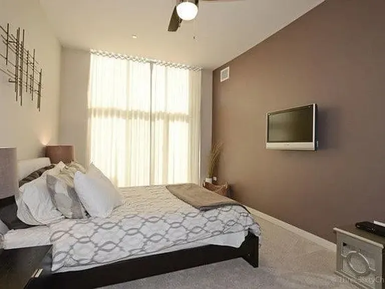 700 N Larrabee St #2013 — Photo 10