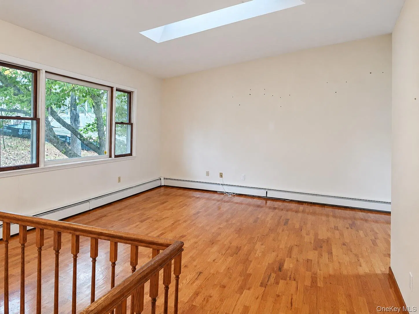 4 bed, 2.5 bath, 1988 sqft, $3,200 — Photo 4
