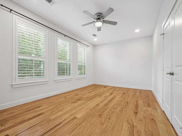 1468 California St — Photo 17