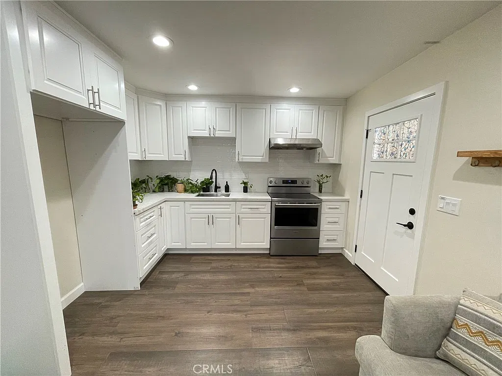 1 bed, 508 sqft, $2,100 — Photo 3