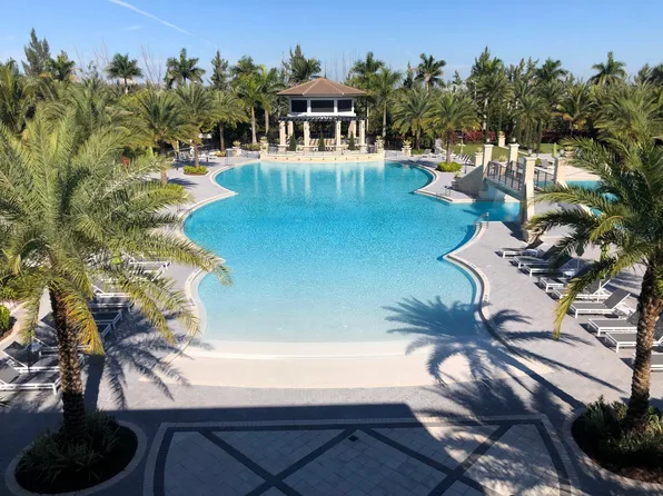 8800 NW 97th Ave APT 200, Miami, FL 33178