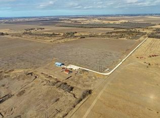 2000 County Road 453, Coupland, TX 78615