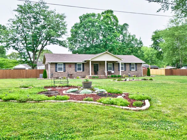 50 Andy Ln, Manchester, TN 37355