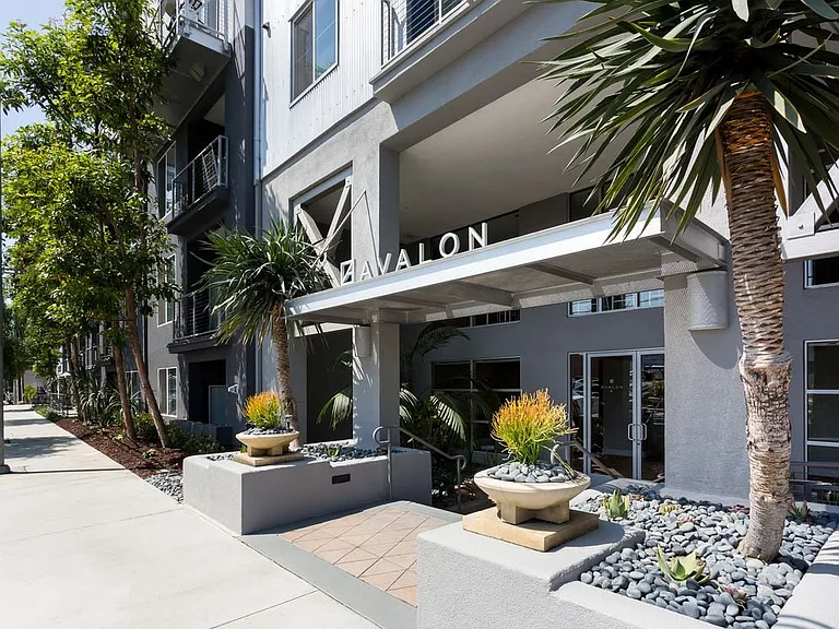 Leasing Entrance