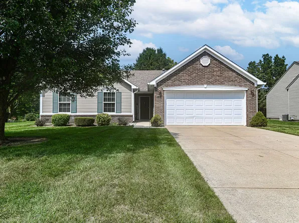 4698 W Stonehaven Ln, New Palestine, IN 46163