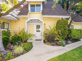 2546 W Middlefield Rd, Mountain View, CA 94043