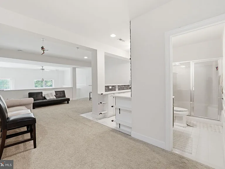 6526 Wayside Pl — Photo 44