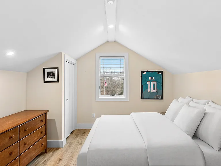 1746 Montauk Hwy — Photo 11