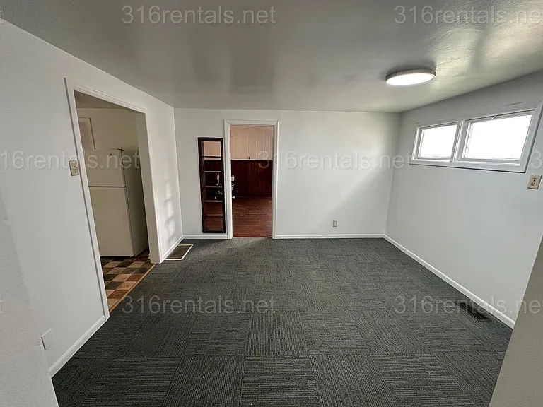 621 S Richmond Ave — Photo 7