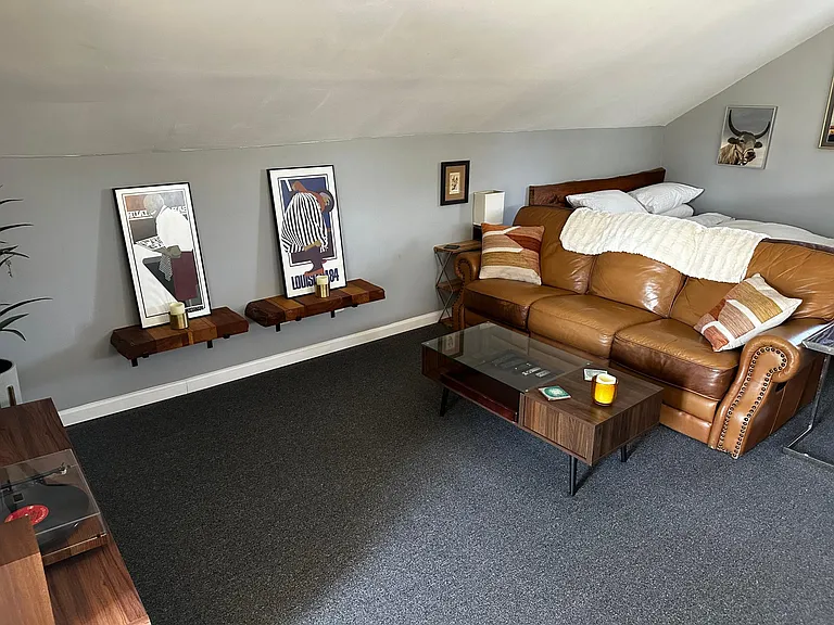 6012 Bush Hill Dr — Photo 18