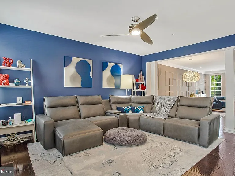 10805 Lariat Way — Photo 11