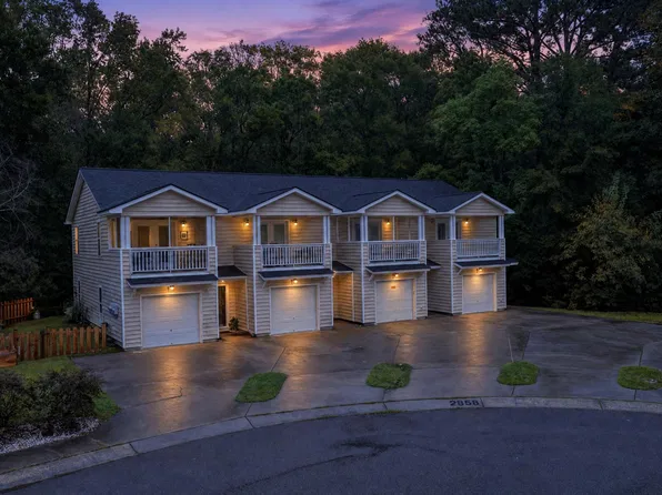 2862 Mackenzie Ct, Mount Pleasant, SC 29466