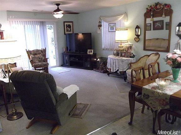 4th image of 1687 Valmor Ct