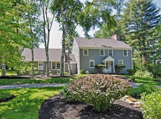 668 Main St, Medfield, MA 02052
