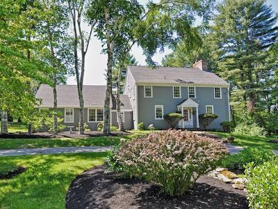 668 Main St, Medfield, MA, 02052