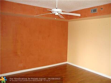 4th image of 7100 Radice Ct APT 405