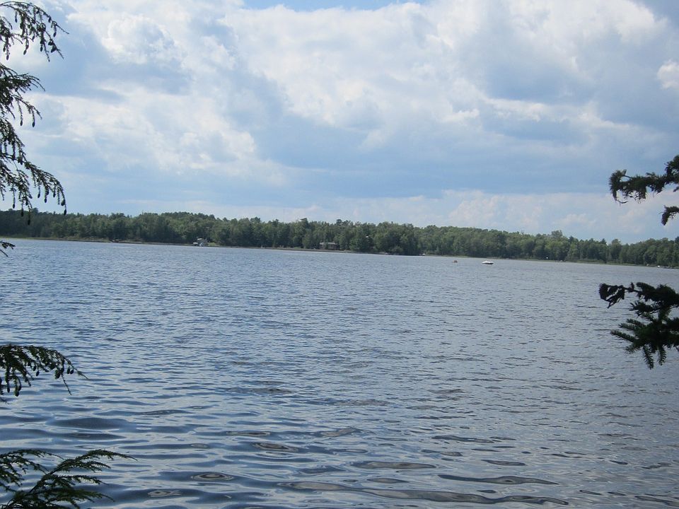 2nd image of Bo Di Lac Drive- Diamond Lake #8