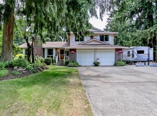 11809 86th Avenue Ct E, Puyallup, WA 98373