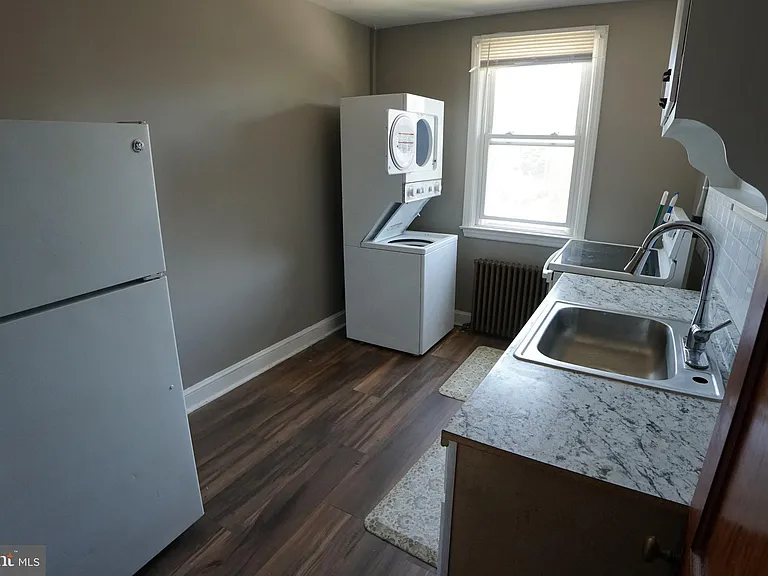 4617 Wilkens Ave #B — Photo 8
