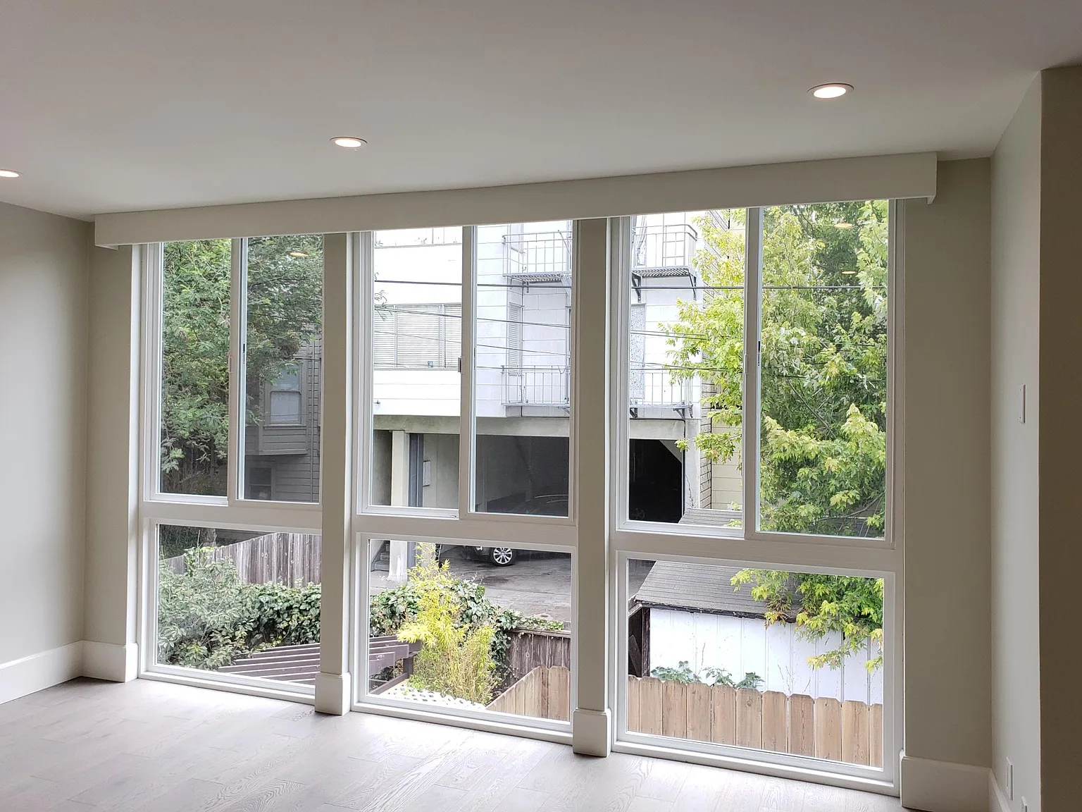 2 bed, 750 sqft, $5,295 — Photo 3
