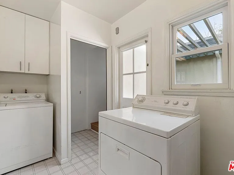 10593 Wilkins Ave — Photo 33