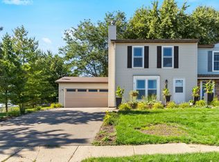 8823 135th St W, Apple Valley, MN 55124