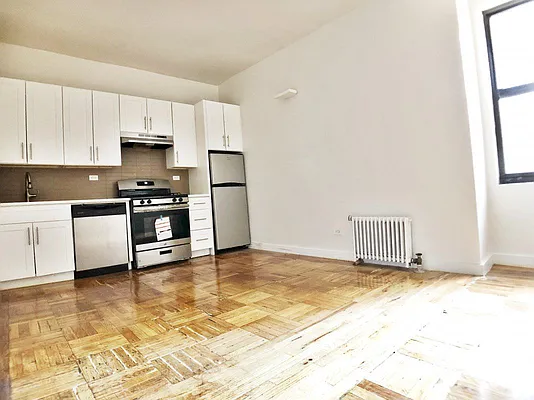 Rented by Bohemia Realty Group | media 8