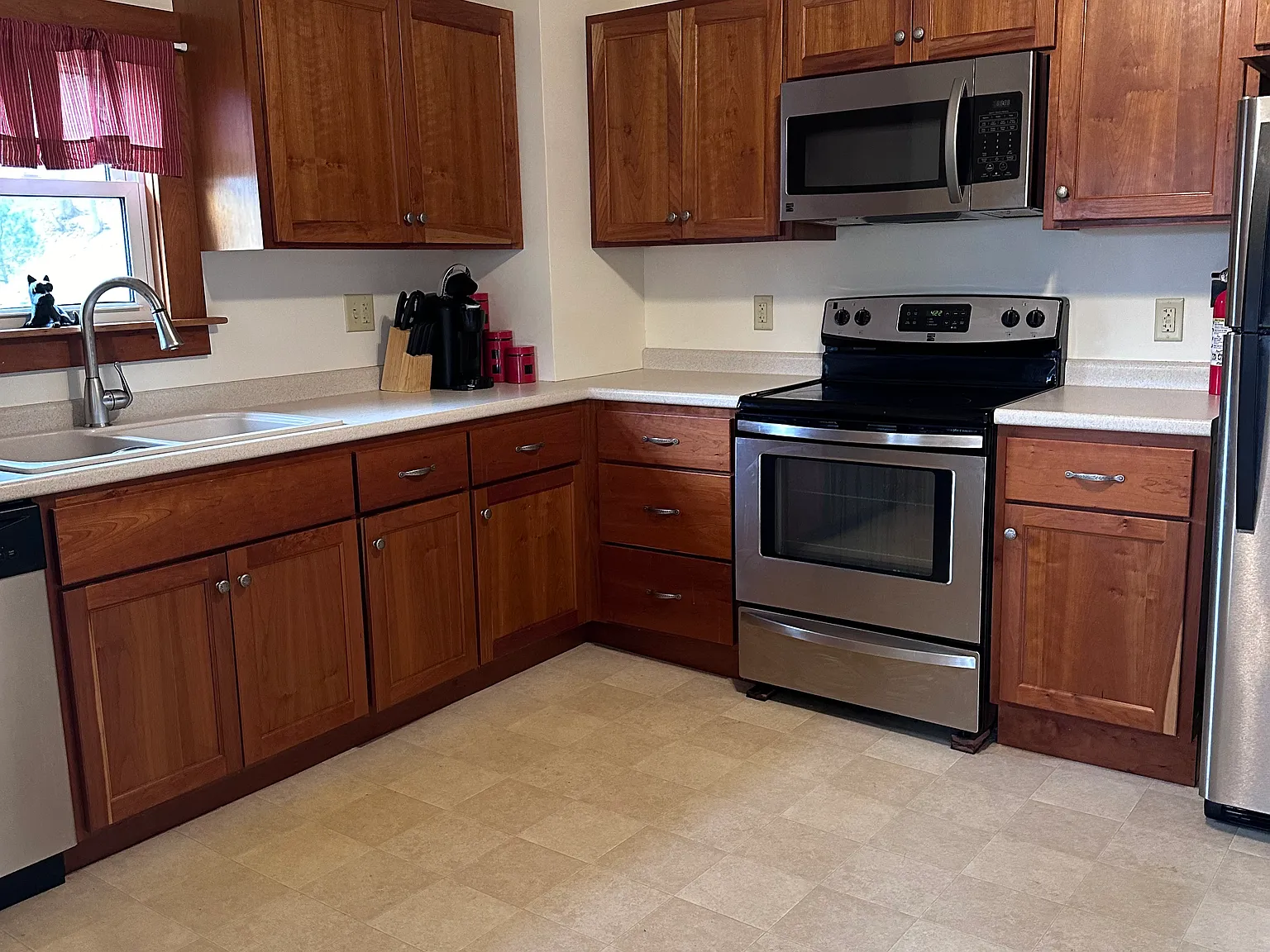 2 bed, $1,995 — Photo 2