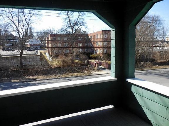 4th image of 57 Park Ave