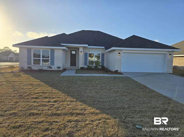 19711 Conecuh Dr, Robertsdale, AL 36567