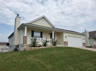 17 River Rock Dr, Moscow Mills, MO 63362