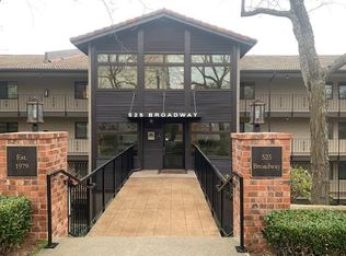 525 Broadway APT 203, Tacoma, WA 98402