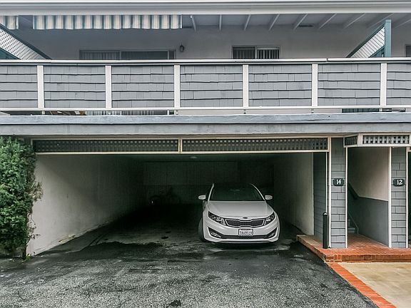 021-photo-garage-6740192