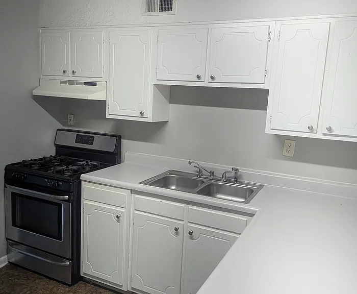 1854 Augusta Dr #34 — Photo 7