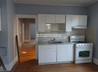 17 Dartmouth St #202, Somerville, MA 02145