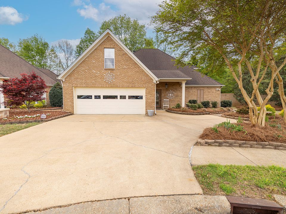 1st image of 117 Chelsia Way