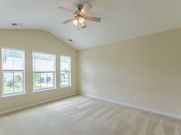 3rd image of 2495 Stadium Dr