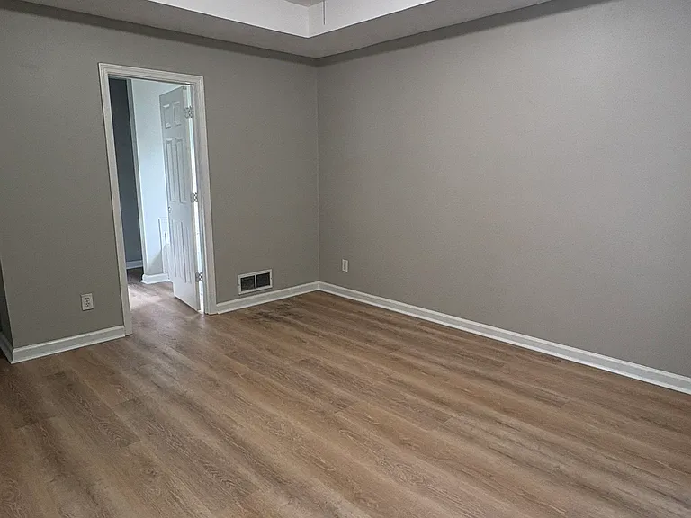 2700 Fort Daniels Dr — Photo 60