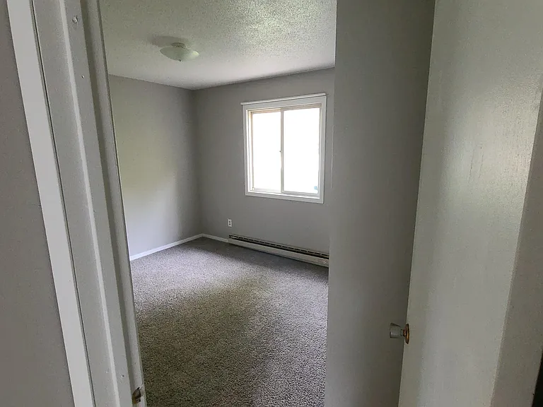 515 Dewey Ave #1 — Photo 9