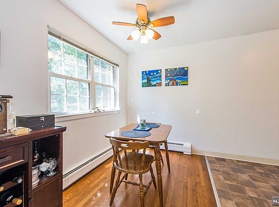 4th image of 1005 Washington Dr
