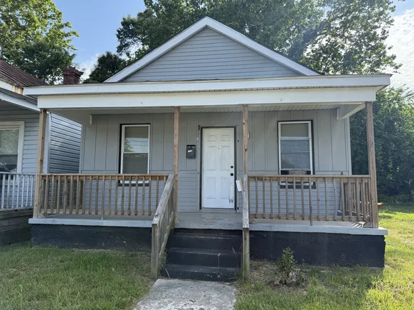1206 Arlington St, Petersburg, VA 23803