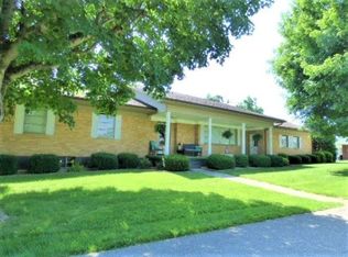 310 Bradford St, Grayson, KY 41143