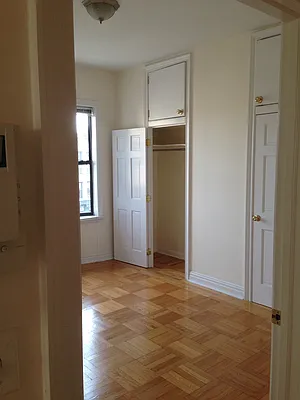 Rented by Living New York | media 22