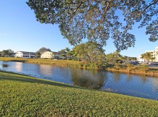 315 Newport Ct #V, Deerfield Beach, FL 33442