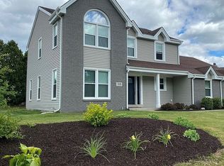 315 Blair Ct, Waukesha, WI 53188
