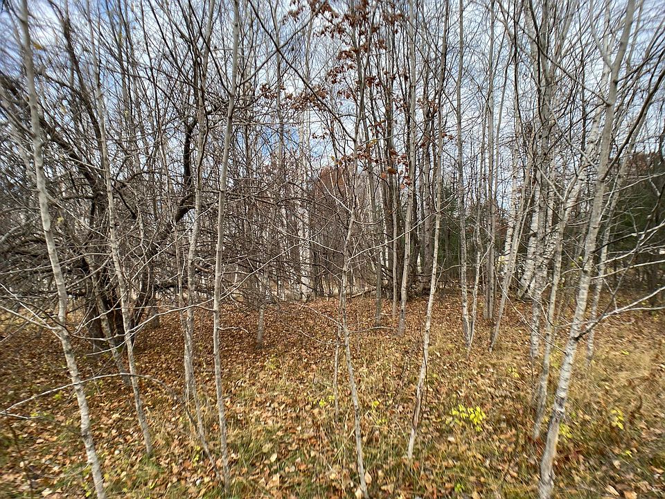 1st image of W Munro Lake Dr