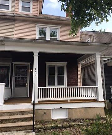 2nd image of 430 Franklin Ave