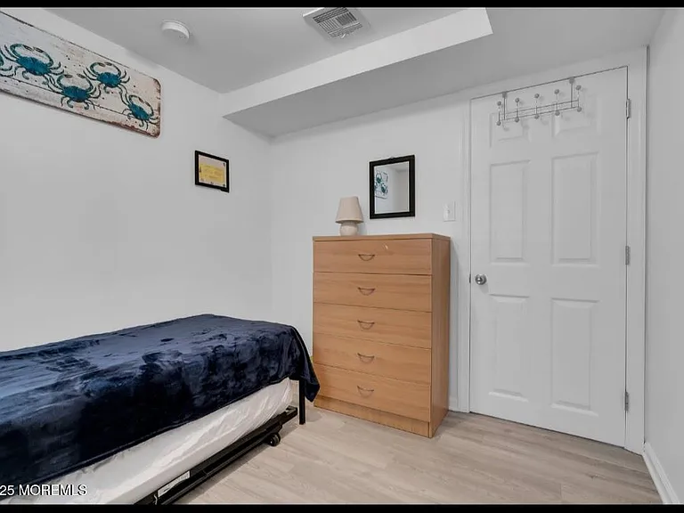 2020 Baltimore Ave #DOWN — Photo 15