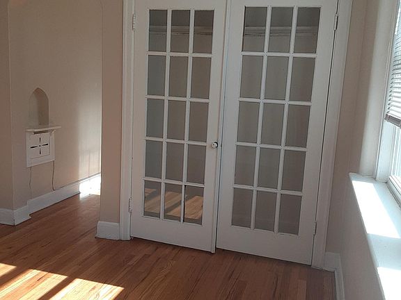5th image of 1236 N Pearl St APT 6